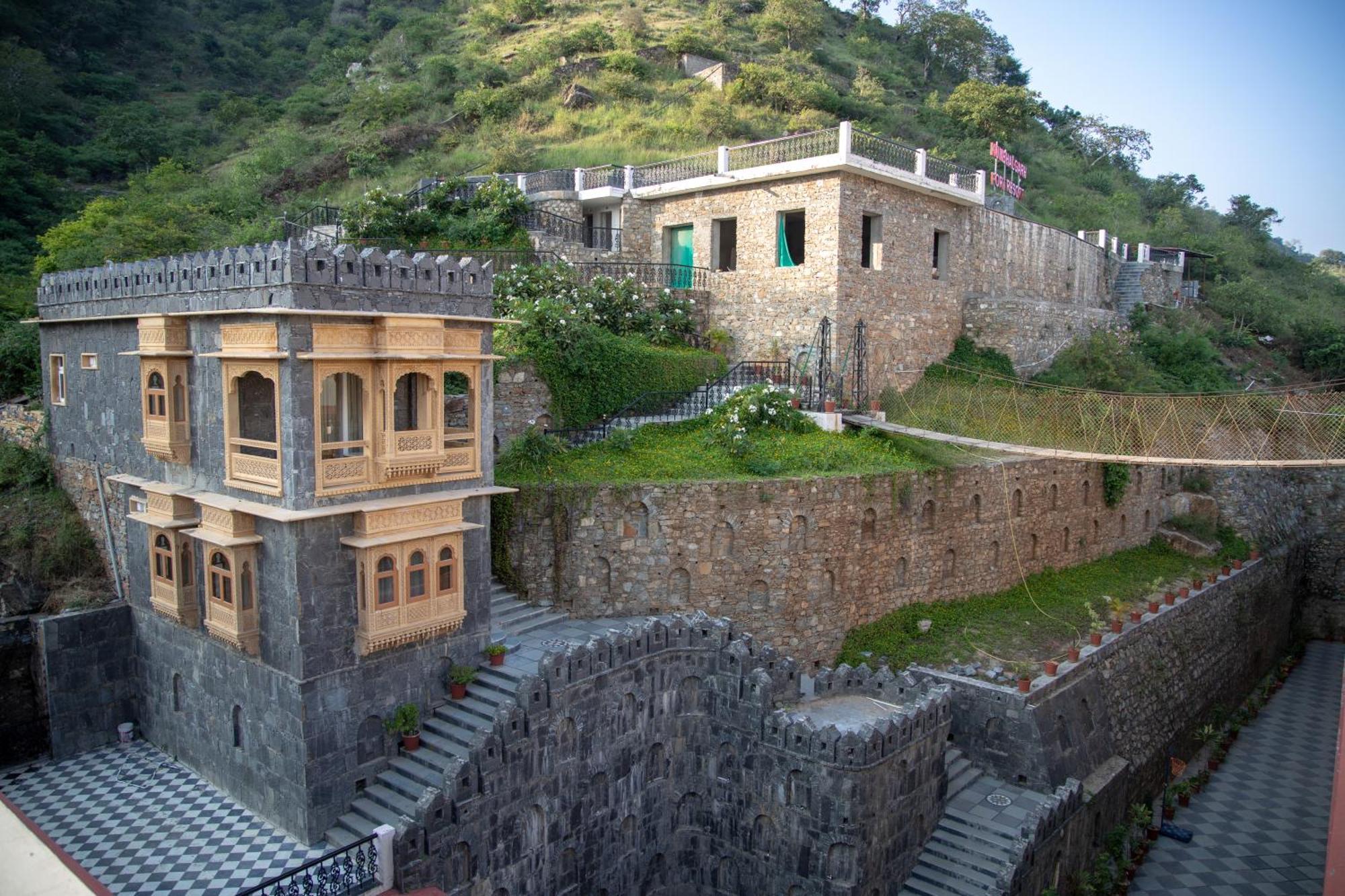 Kumbhalgarh Fort Resort Kelwāra Exteriör bild
