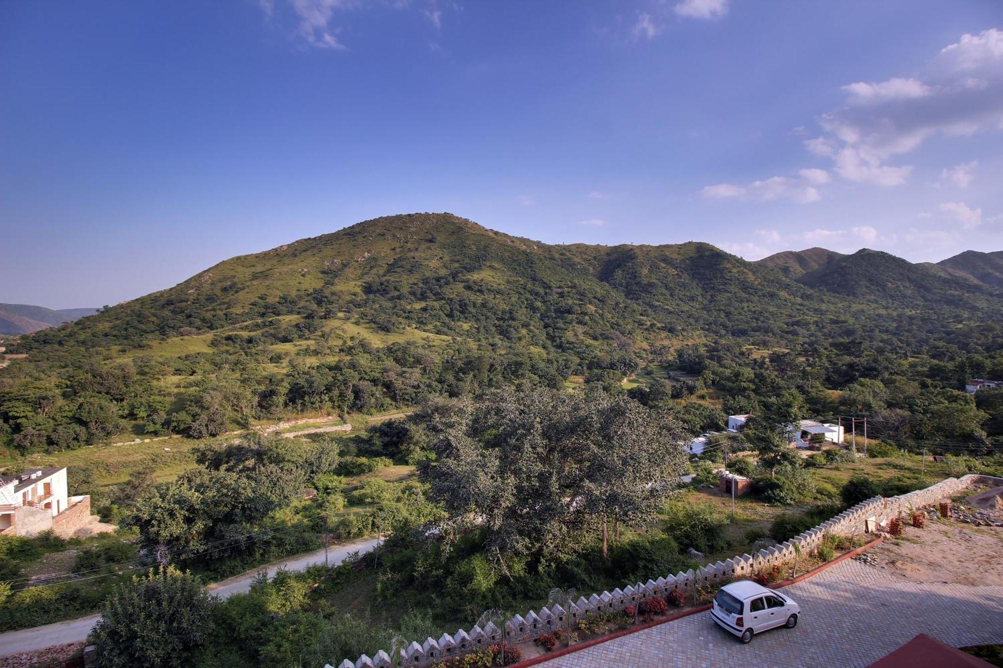 Kumbhalgarh Fort Resort Kelwāra Exteriör bild