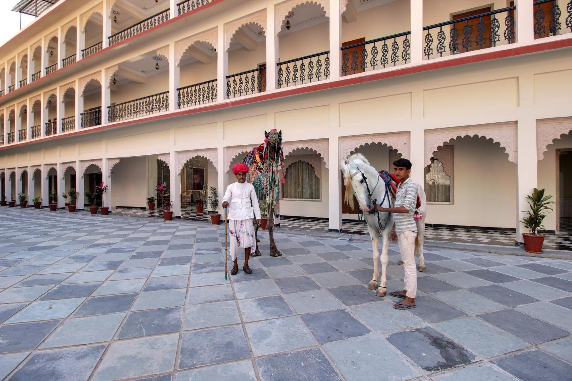Kumbhalgarh Fort Resort Kelwāra Exteriör bild
